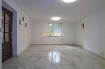NA PREDAJ, RODINNÝ DOM, PETROVANY - 5