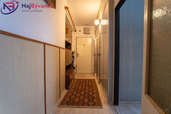 Pôvodný stav - 3 izbový 68,8 m2 s balkónom + Garáž - Hrabovs - 5