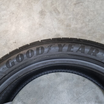 Letné pneumatiky 215/45 R18 GOODYEAR - 5