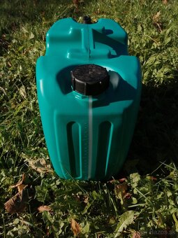 plastové sudy 220 litrové a bandasky - 5