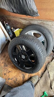 Predám komplet sadu Kleber Dynaxer HP4 205/55 R16 - 5