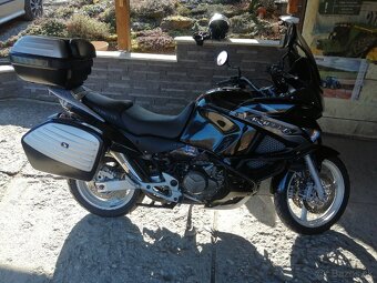 Honda Varadero 1000 - 5