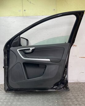 Volvo XC60 I 2008- pravé predné dvere - 5