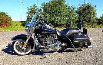HARLEY-DAVIDSON ROAD KING CLASSIC - 5