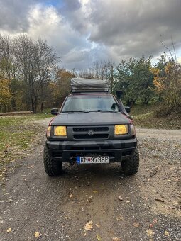Nissan Xterra 3.3 benzín V6 - 5