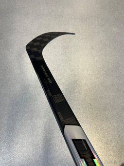 Hokejka CCM Ribcor Trigger 8 Pro - 5
