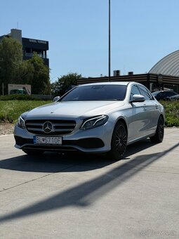 Mercedes-Benz E400 4MATIC - 5