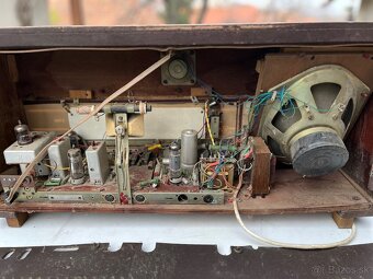 tranzistorové rádio Videoton R 4900. - 5