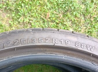 2ks letné 225/35R19 - 5