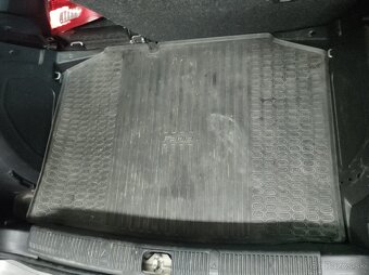 Škoda Fabia 2 1,2HTP 2012 - (52.510KM) - 5