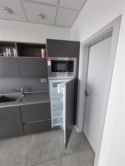 Opakovaná dražba admin.budovy a pozemkov,k.ú. Tuchyňa - 5