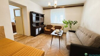 4-izbový byt s potenciálom mezonetu, k bytu patrí pozemok a - 5
