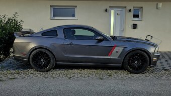 Ford mustang 2014 premium - 5