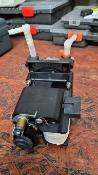 Čerpadlo ,peristalicka pumpa na olej. - 5