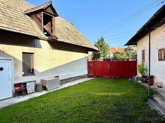 REZERVOVANÉ. Dva rodinné domy s pozemkom Dobrá Niva - 5