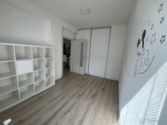 Prenajom 3-izbovy byt WEST - 5