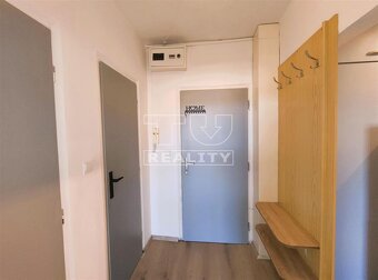 Byt 2 izbový, 2x lodžia, 50 m2, Sabinov - 5