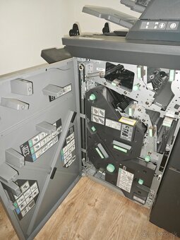 Konica Minolta bizhub pro 951 s finišérom - 5