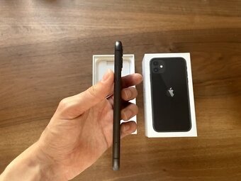 Apple iPhone 11 64GB čierny - 5