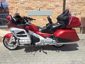 Honda GL1800 - 5