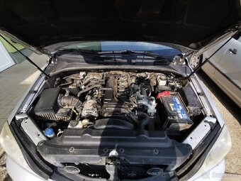 Kia sorento 2.5 crdi 125kw - 5