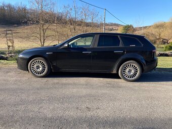 Alfa Romeo 159 1.9JTDm ( 88kw ) Sportwagon - 5