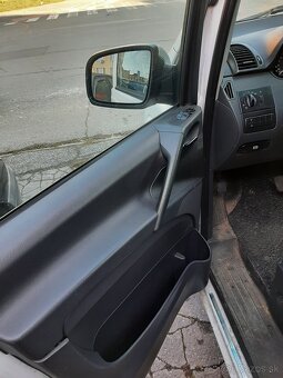 Mercedes Vito 2012, 9 miest - 5