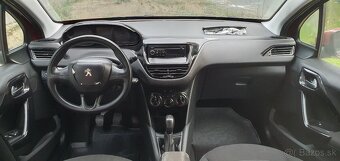 Peugeot 208 1.2i - 5