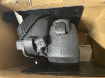 Predám magnetický nosič lyží GEV DUO - 5