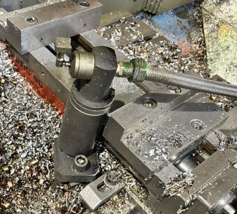 Obráběcí centrum (vertikální) MAZAK VTC-200B (8870) - 5