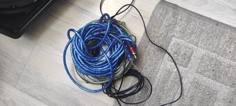 Zosilňovač a Subwoofer do auta - 5