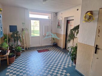 Na predaj 2 izbový byt v Šacha ul. Vajanská s balkónom - 5