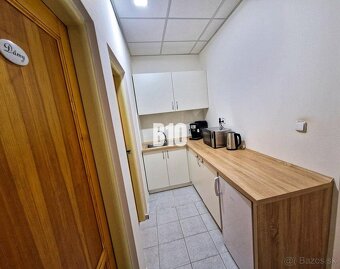 PRENÁJOM: Moderne kancelárske priestory Čadca centrum-144m2 - 5
