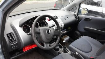 HONDA JAZZ 2005 - 5