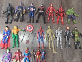 Avengers - 30cm Superhrdinovia figúrky / postavičky - 20ks - 5