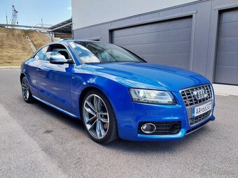 Audi S5 Coupé 4.2 FSI Quattro Manuál - 5