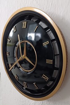 Nastenné hodiny Mercedes - 5