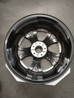225/55 R 18 zimné SEMPERIT + alu JEEP R18. - 5