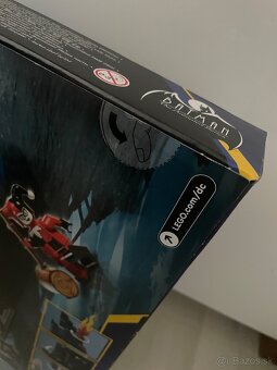 LEGO 76274 Batmobil vs. Harley Quinn - 5