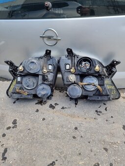 opel meriva A predné svetlá - 5
