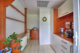Kozmetický salón na postúpenie nájmu - 5