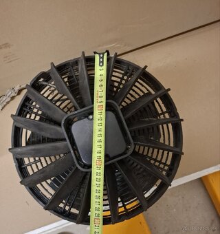 Predame 2ks odsávanie ventilátory. - 5