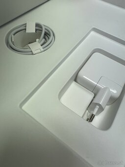 MacBook Air 15 M3 16GB/256GB - nepoužity - 5