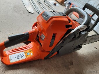 Husqvarna 562 XPG/ vyhrievaná rukoväť. - 5