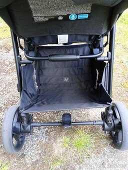 Predám športový kočík CARRELLO Bravo - 5
