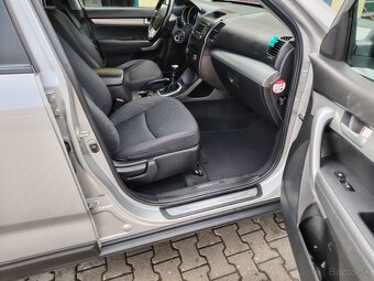 Kia Sorento - 5