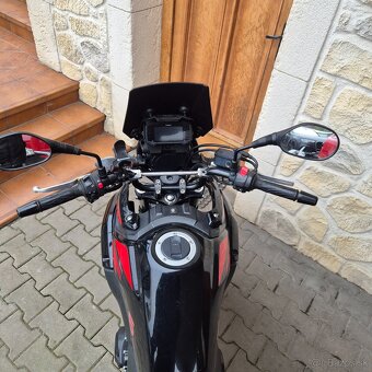 Suzuki v strom 250 - 5