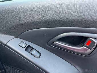 HYUNDAI IX35 2.0 4WD - NA PREDAJ - NA SPLÁTKY - 5