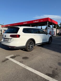 Volkswagen Passat Alltrack 2.0 - 5