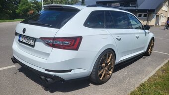 Škoda superb combi 4x4 2.0tsi 377kw - 5